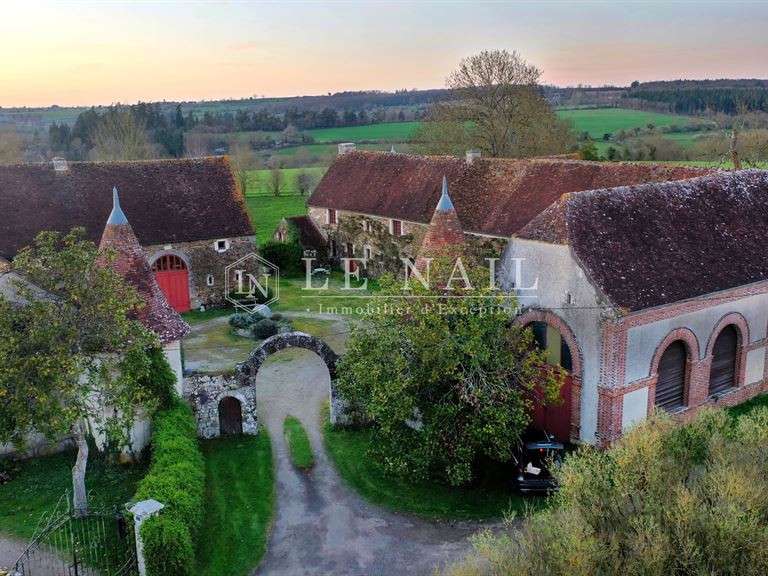 Manor Argentan - 11 bedrooms - 507m²