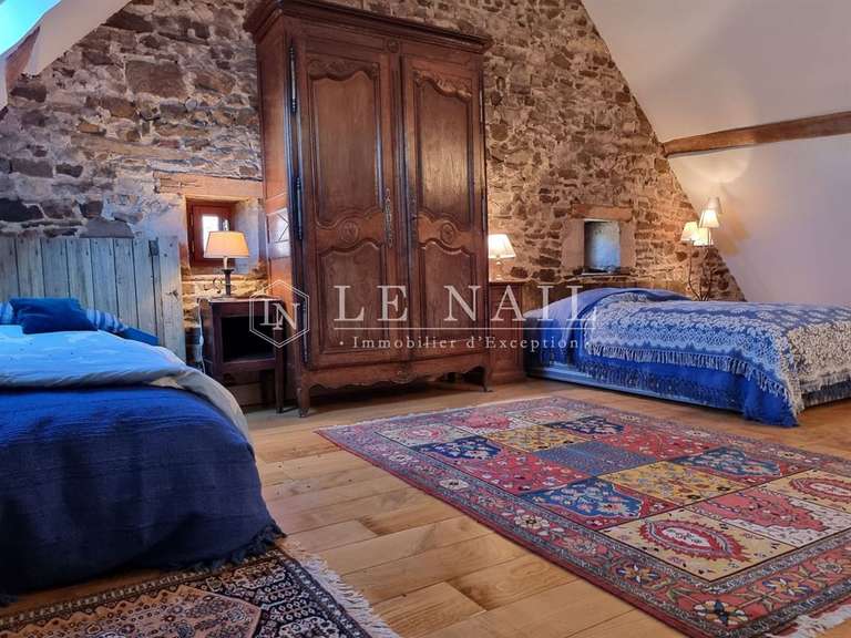 Manor Argentan - 11 bedrooms - 507m²