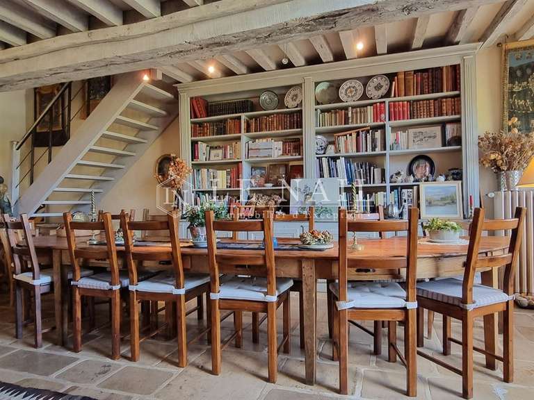 Manoir Argentan - 11 chambres - 507m²