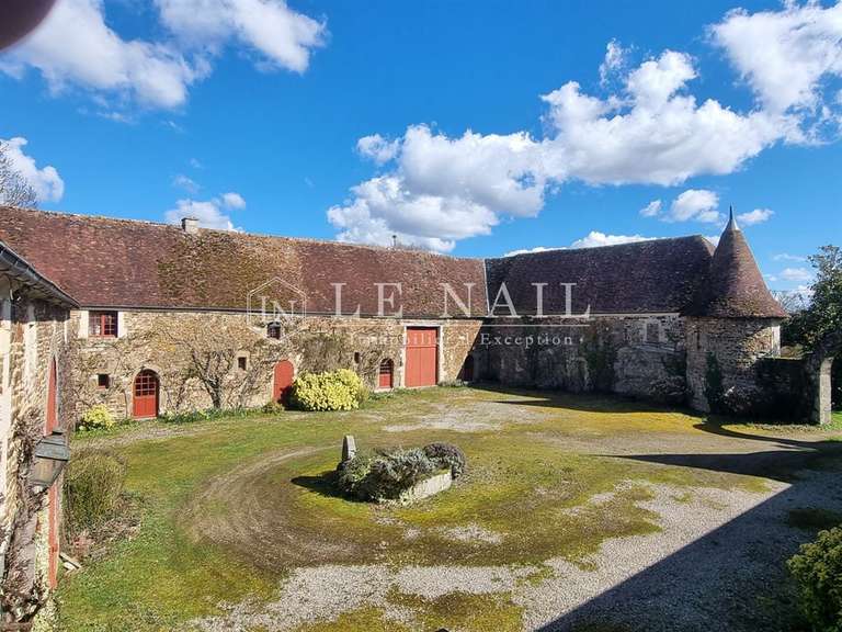 Manor Argentan - 11 bedrooms - 507m²