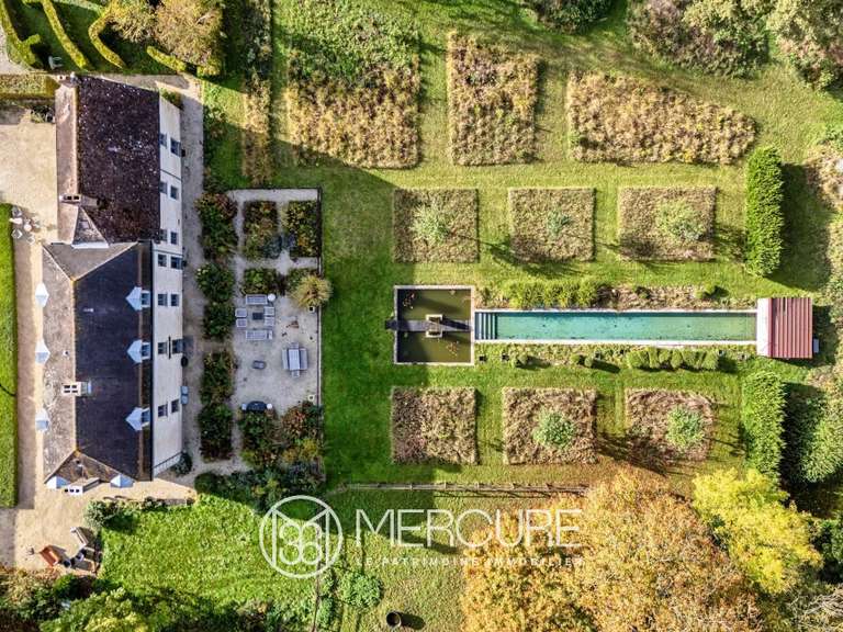 Propriété Argentan - 14 chambres - 445m²