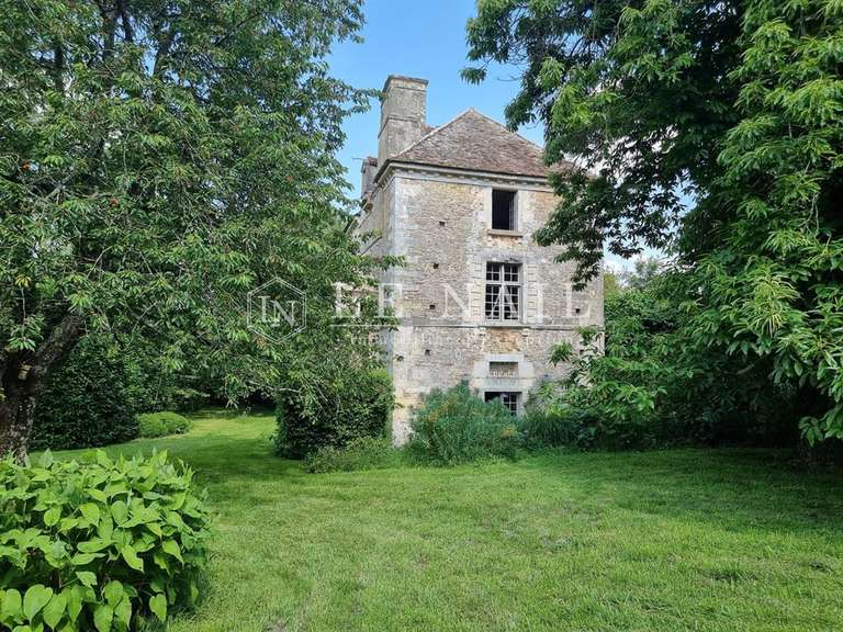 Propriété Argentan - 4 chambres - 161m²