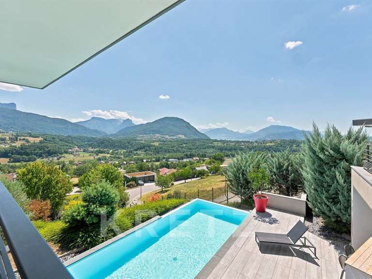 Maison Argonay - 4 chambres - 288m²