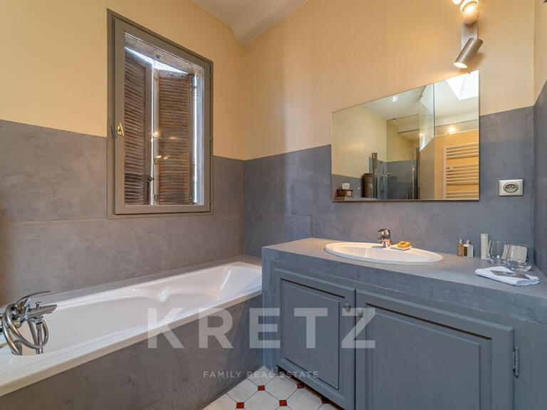 Apartment Arles - 4 bedrooms - 230m²