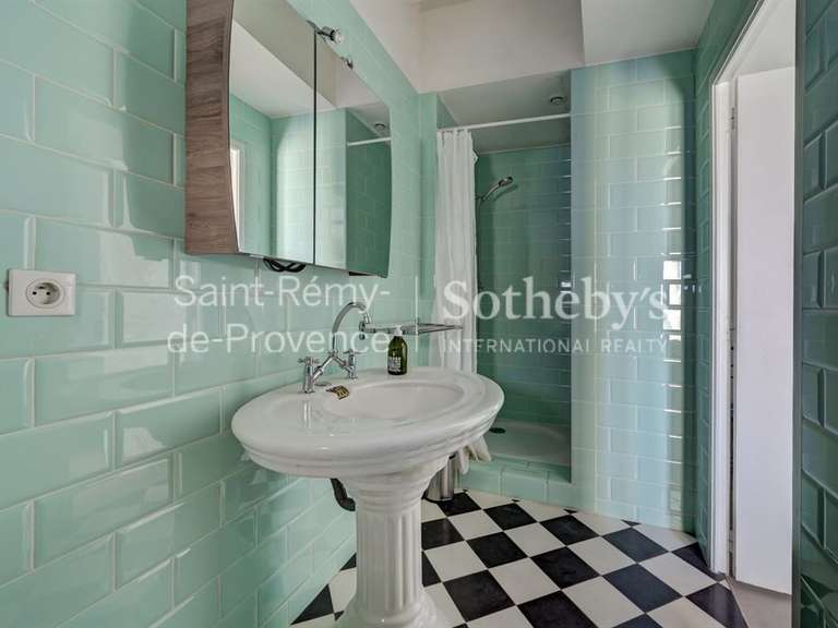 Appartement Arles - 3 chambres - 196m²
