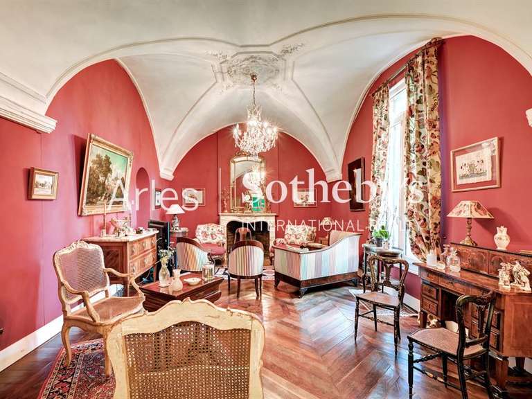 Hôtel particulier Arles - 8 chambres - 637m²