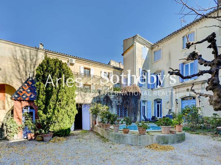 Hôtel particulier Arles - 8 chambres - 637m²