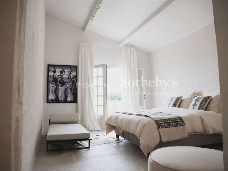 Maison Arles - 6 chambres - 347m²
