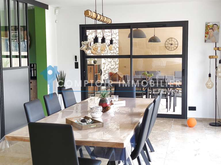 Maison Arles - 5 chambres - 193m²