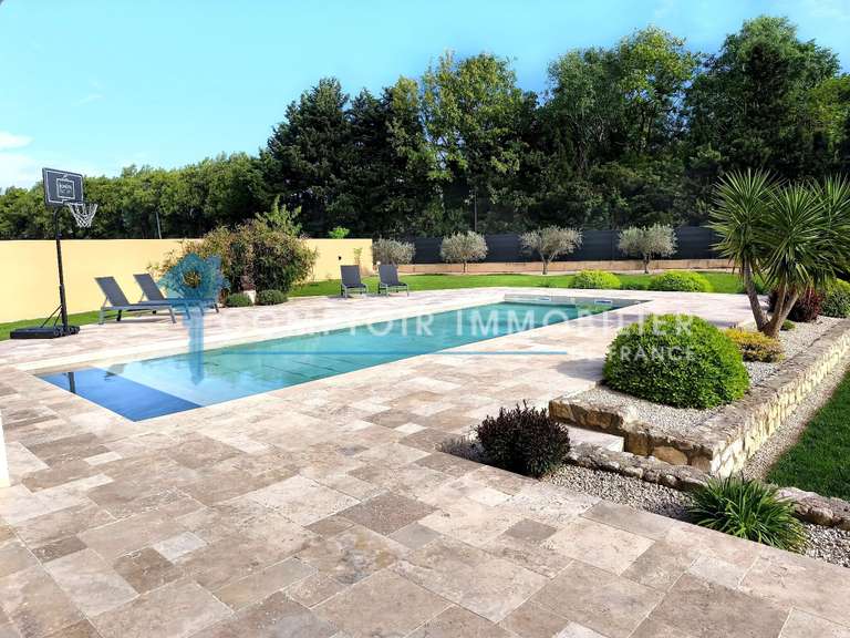 Maison Arles - 5 chambres - 193m²