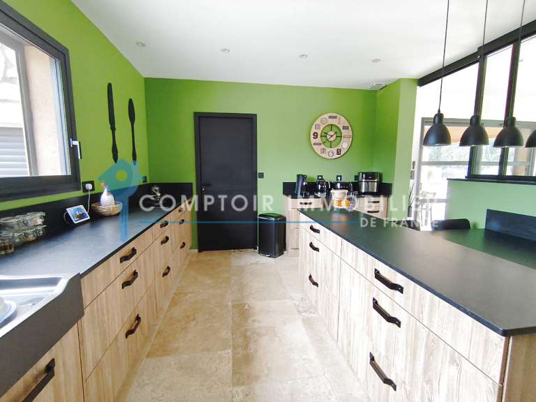 Maison Arles - 5 chambres - 193m²