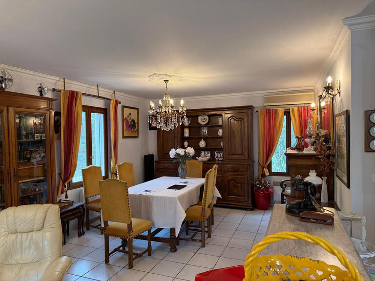 Maison Arles - 5 chambres - 172m²