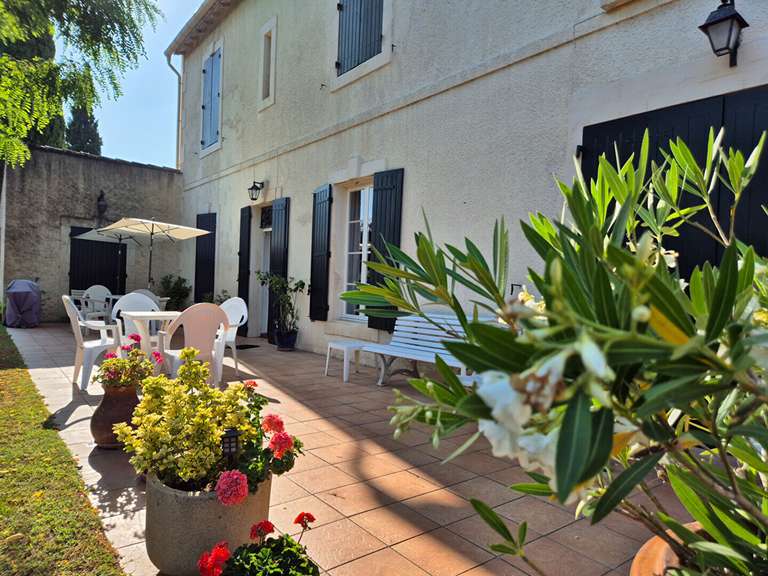 House Arles - 4 bedrooms - 180m²