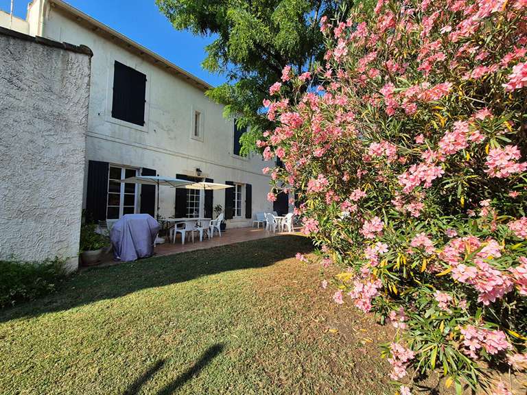 House Arles - 4 bedrooms - 180m²
