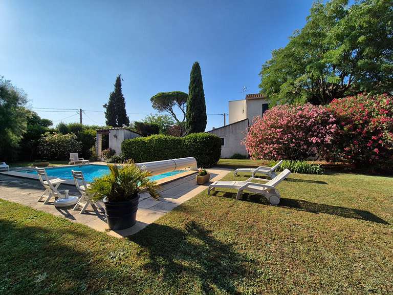 House Arles - 4 bedrooms - 180m²