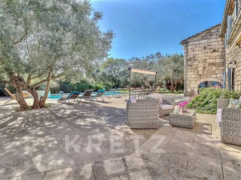 Maison Arles - 5 chambres - 443m²