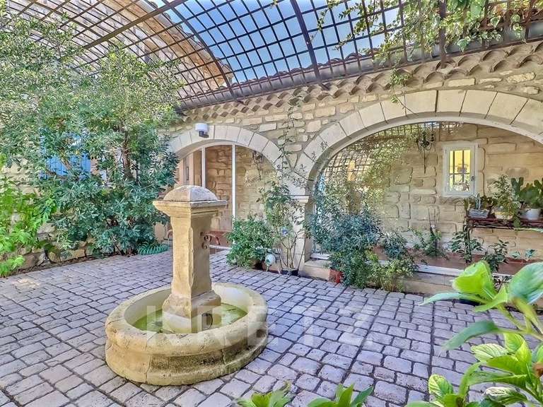 Maison Arles - 5 chambres - 443m²
