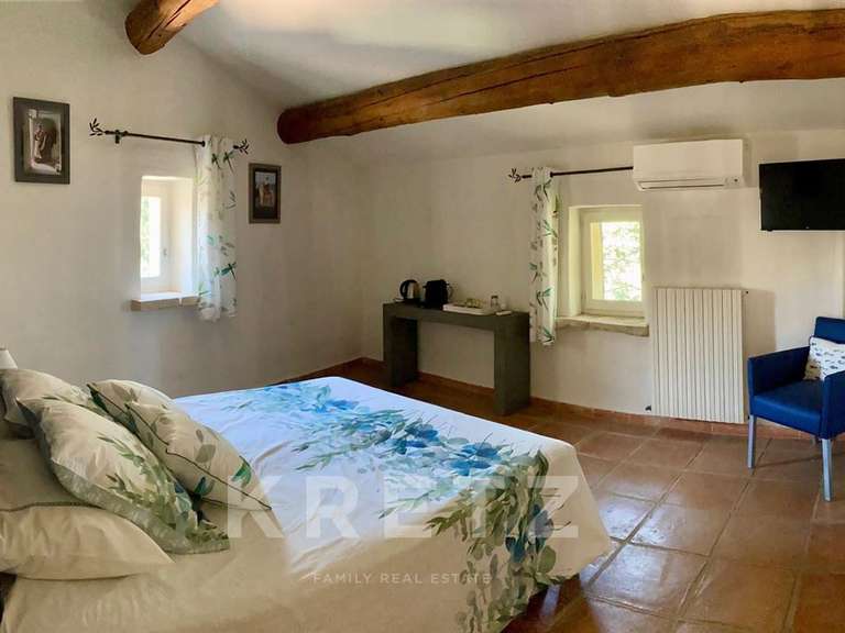 Maison Arles - 5 chambres - 443m²
