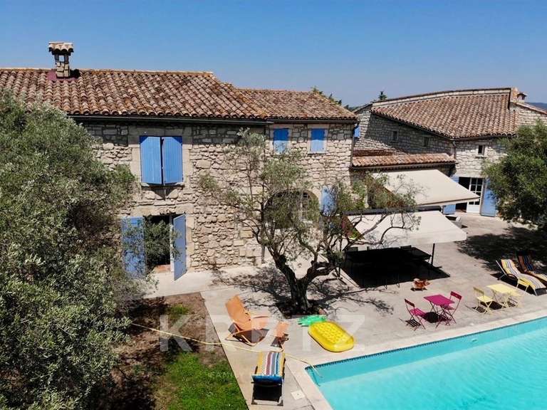Maison Arles - 5 chambres - 443m²
