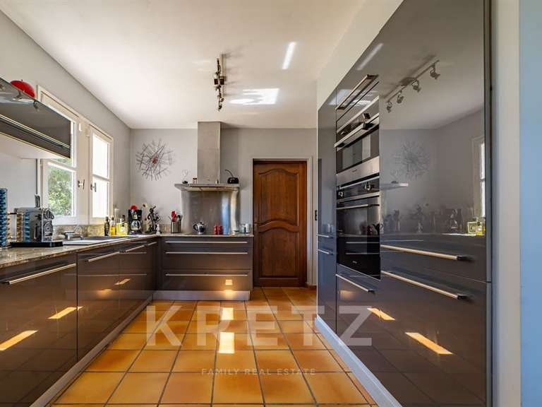 Maison Arles - 5 chambres - 157m²