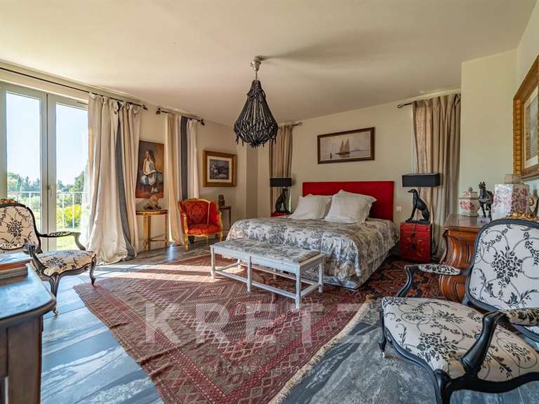 House Arles - 8 bedrooms - 560m²
