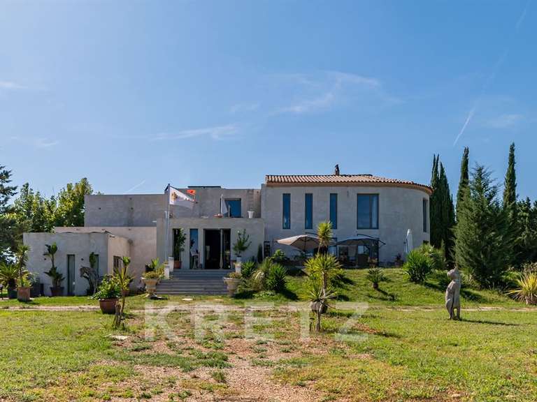 House Arles - 8 bedrooms - 560m²