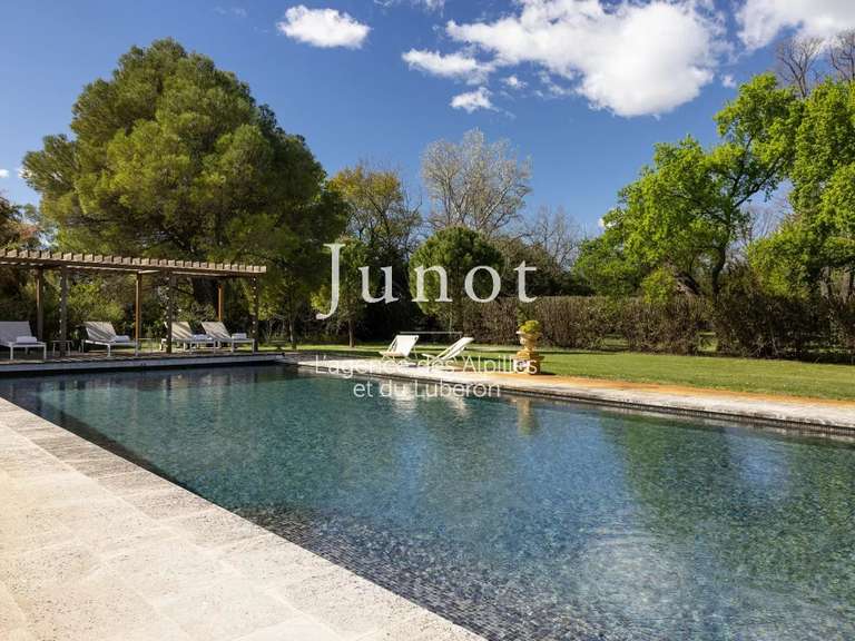 Maison Arles - 7 chambres - 1000m²
