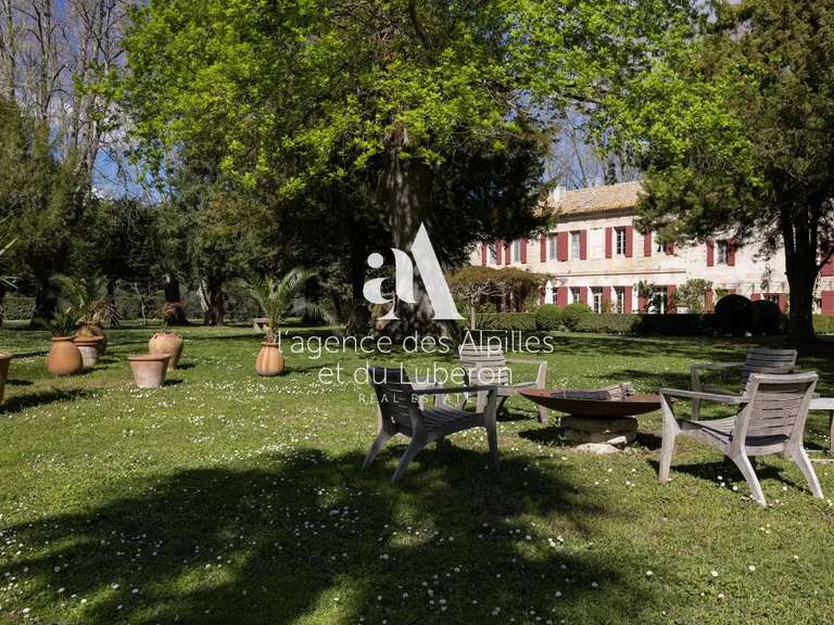 Maison Arles - 7 chambres - 1000m²