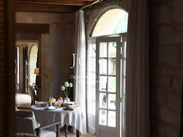 Maison Arles - 6 chambres - 300m²