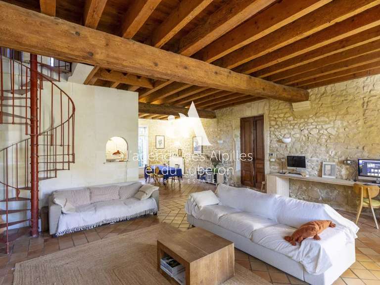 House Arles - 3 bedrooms - 220m²