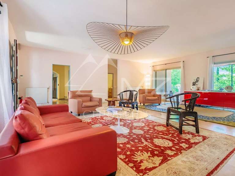 House Arles - 4 bedrooms - 394m²