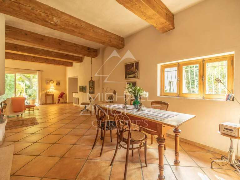 House Arles - 5 bedrooms - 207m²