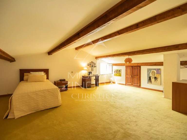 House Arles - 5 bedrooms - 207m²