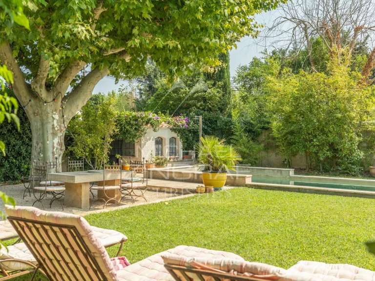 House Arles - 5 bedrooms - 207m²