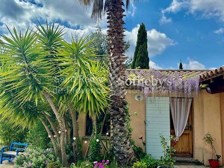 Maison Arles - 4 chambres - 196m²