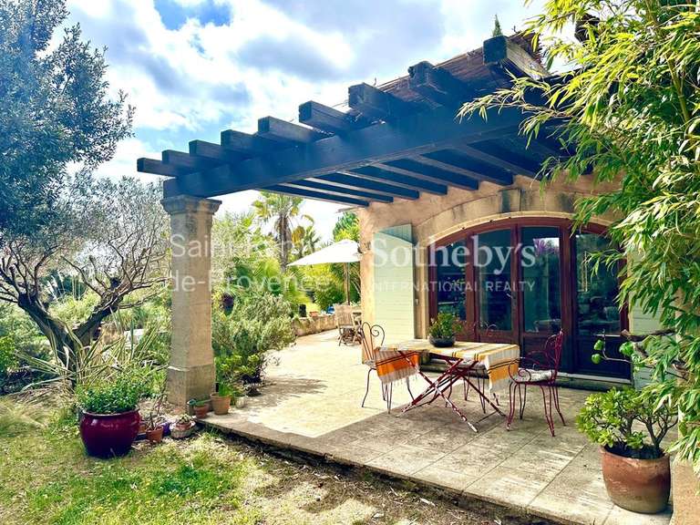 Maison Arles - 4 chambres - 196m²