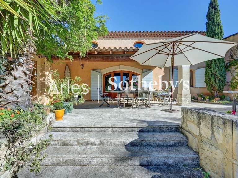 House Arles - 4 bedrooms - 196m²