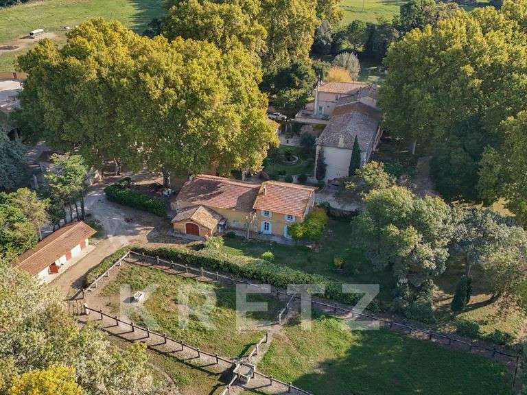 House Arles - 6 bedrooms - 870m²