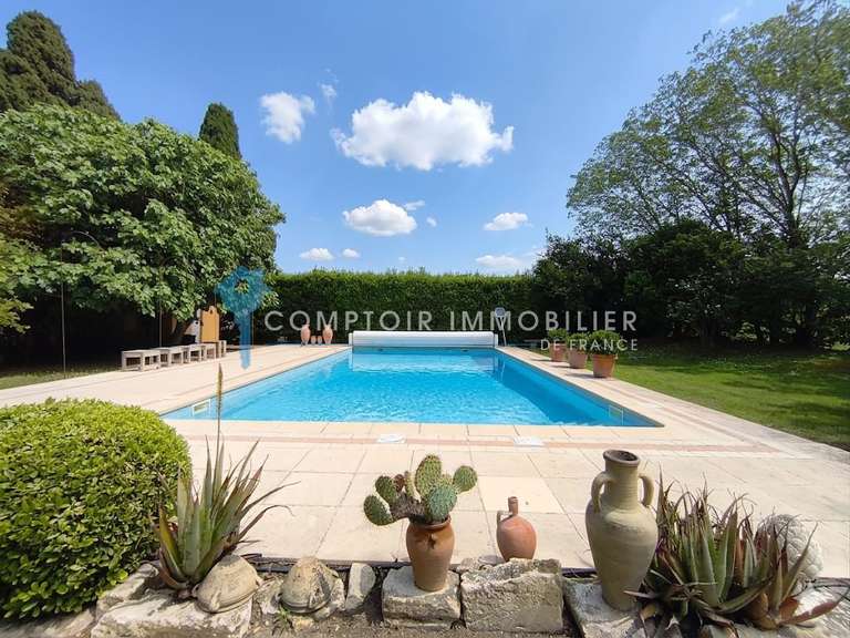 Maison Arles - 4 chambres - 207m²