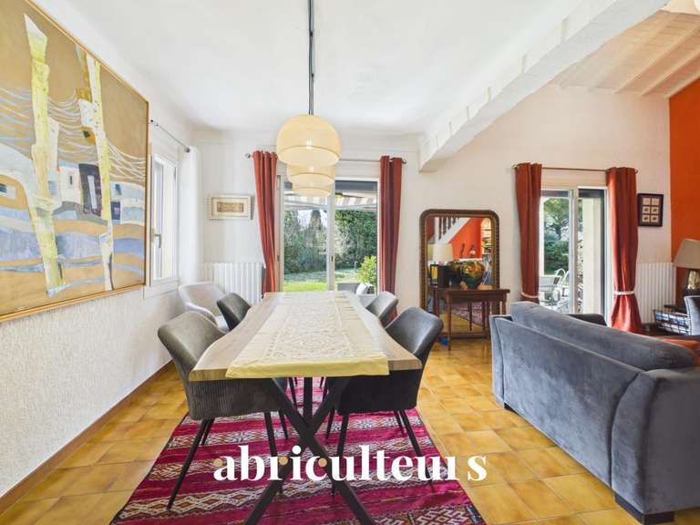 Maison Arles - 4 chambres - 135m²