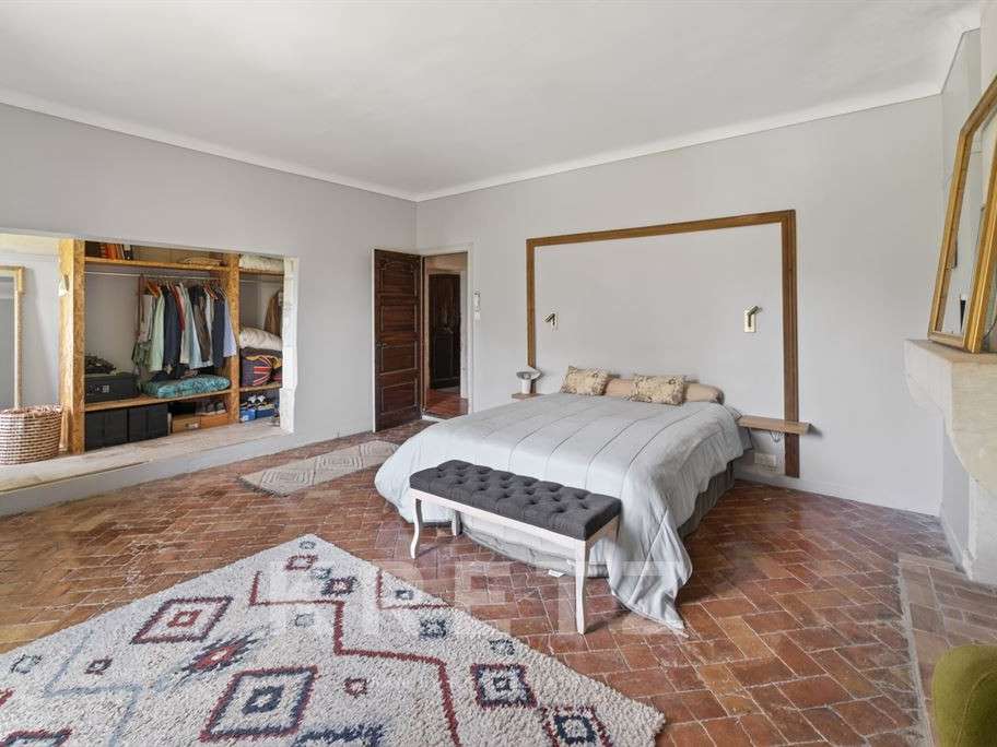 House Arles