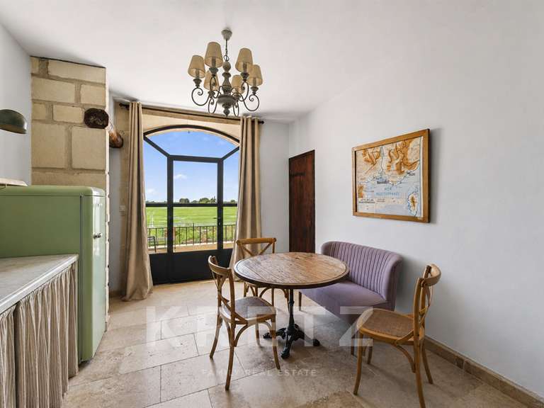 Maison Arles - 8 chambres - 420m²