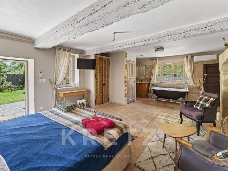 House Arles - 420m²