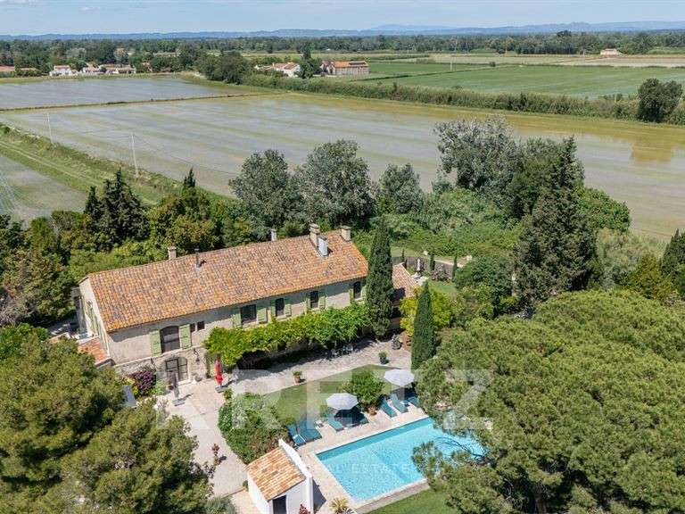 Maison Arles - 8 chambres - 420m²