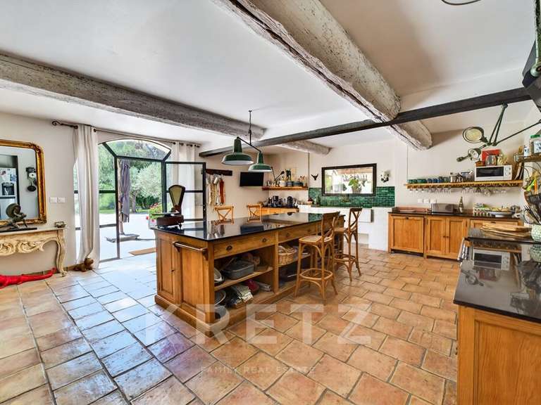 Maison Arles - 8 chambres - 420m²