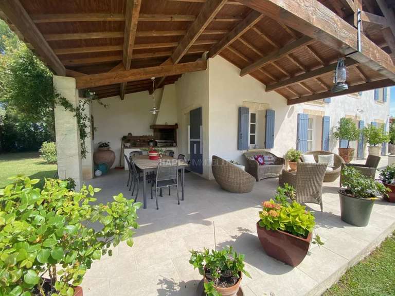 Maison Arles - 4 chambres - 223m²