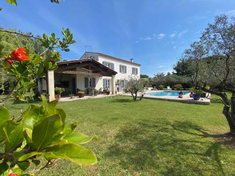 Maison Arles - 4 chambres - 223m²