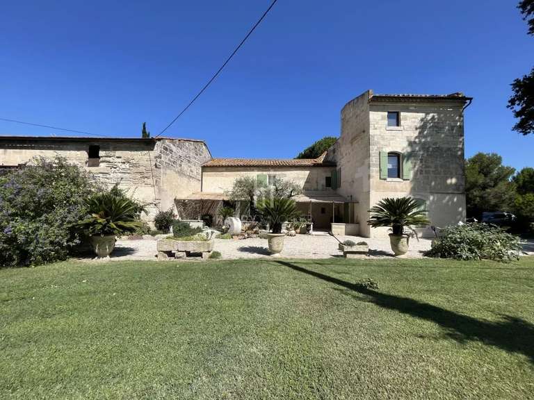 Maison Arles - 4 chambres - 450m²