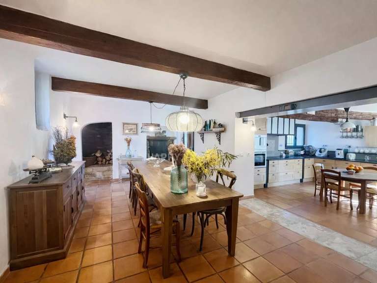 Maison Arles - 4 chambres - 450m²