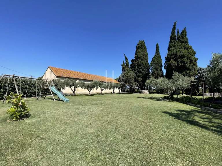 Maison Arles - 4 chambres - 450m²